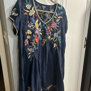 Beautifully detailed embroidered Johnny Was floral dress Xl
